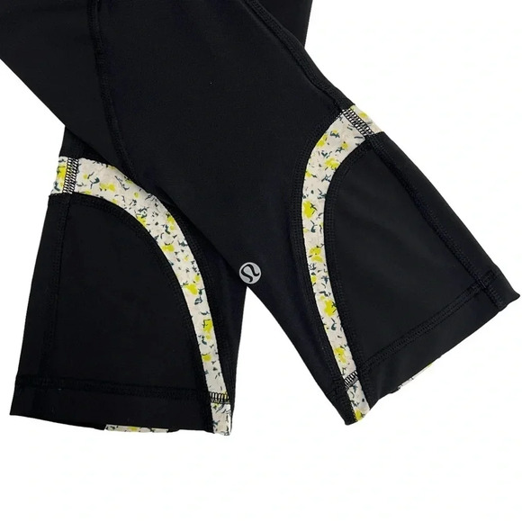 Lululemon Run Inspire Crop Leggings Black Neutral Blush Floral Athletic Pants 4 - Picture 10 of 12